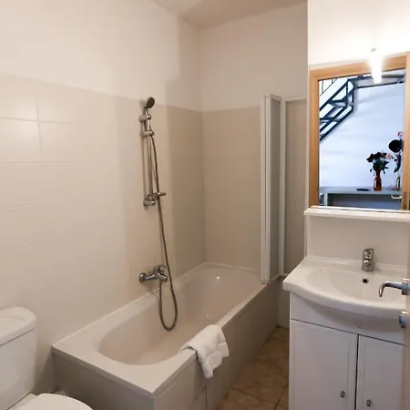 Aparthotel Terres De France - Les Hauts Du Maquis Linguizzetta