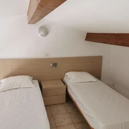 Terres De France - Les Hauts Du Maquis Aparthotel Linguizzetta