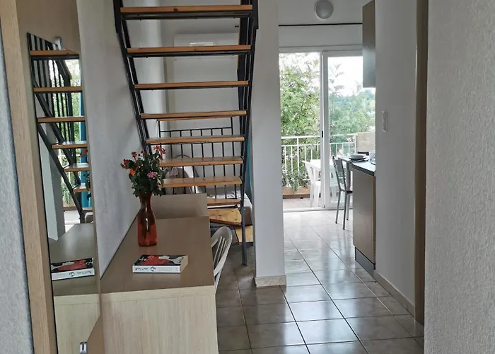 Les Hauts Du Maquis By Actisource Appart hôtel Linguizzetta