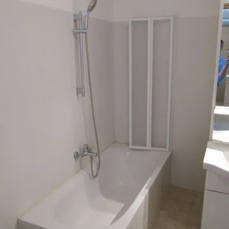 Aparthotel Terres De France - Les Hauts Du Maquis 3*