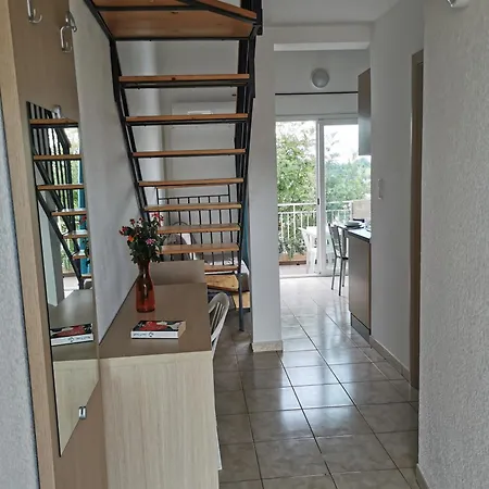 Terres De France - Les Hauts Du Maquis Lägenhetshotell Linguizzetta