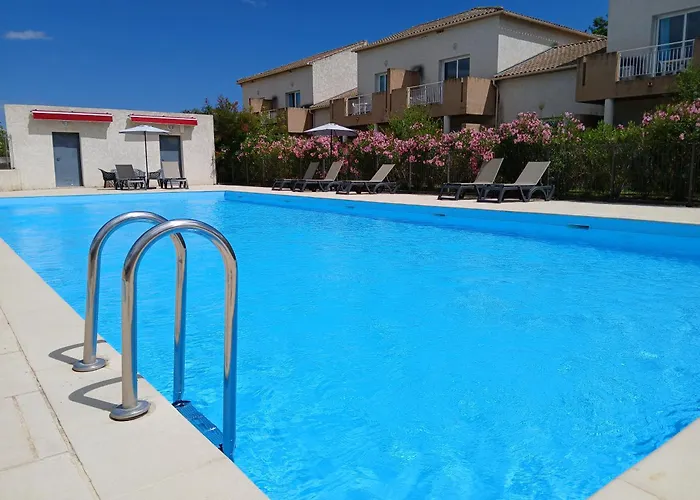Terres De France - Les Hauts Du Maquis Aparthotel 3*