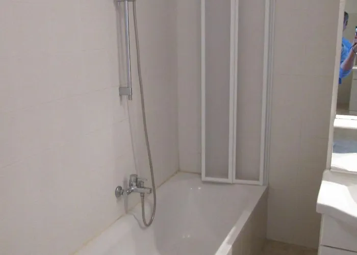 Apart Otel Terres De France - Les Hauts Du Maquis 3*